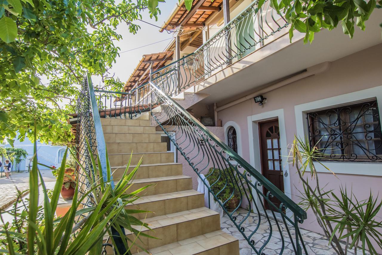 Porto Giardino Apartments Kypseli Exterior photo